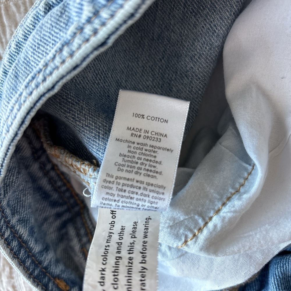 Pacsun Mini Light Wash Jean Skirt with Pockets Size 26 Length 15in - Picture 4 of 7